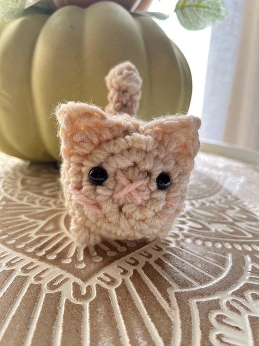 Itty Bitty Loaf Kitty Crochet Amigurumi | Cute Stuffed Cat Plush | Handmade Cozy Home Decor | Perfect Gift for Cat Lovers